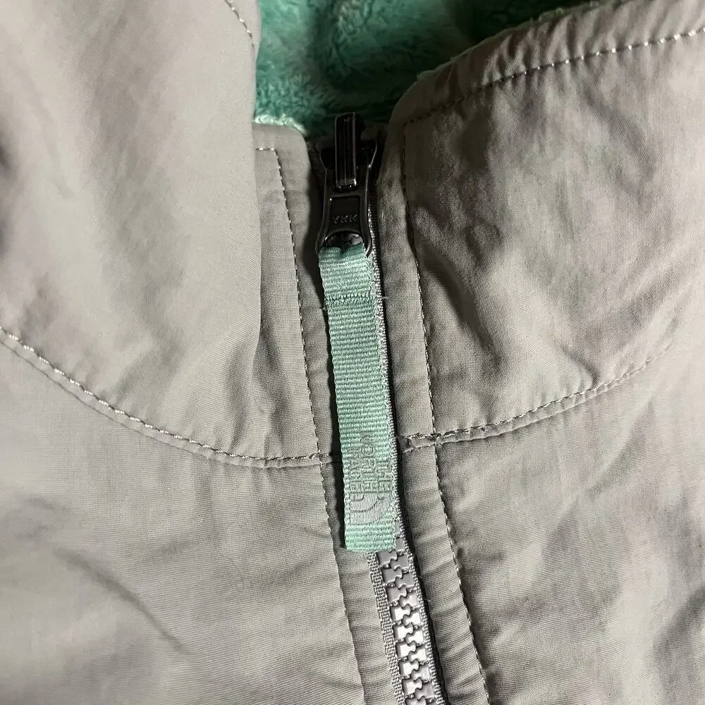 The North Face Youth Girl's Denali Thermal Jacket Blue Surf Green X-Large 18